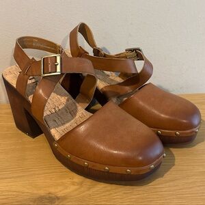 Korks Platform Heels Studded Brown Boho Shoes Women’s Size 11